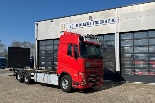 Volvo FH500 6x2 bdf container globe retarder euro 6