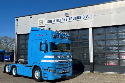 Scania R650 6x2 manual gearbox retarder custom interior